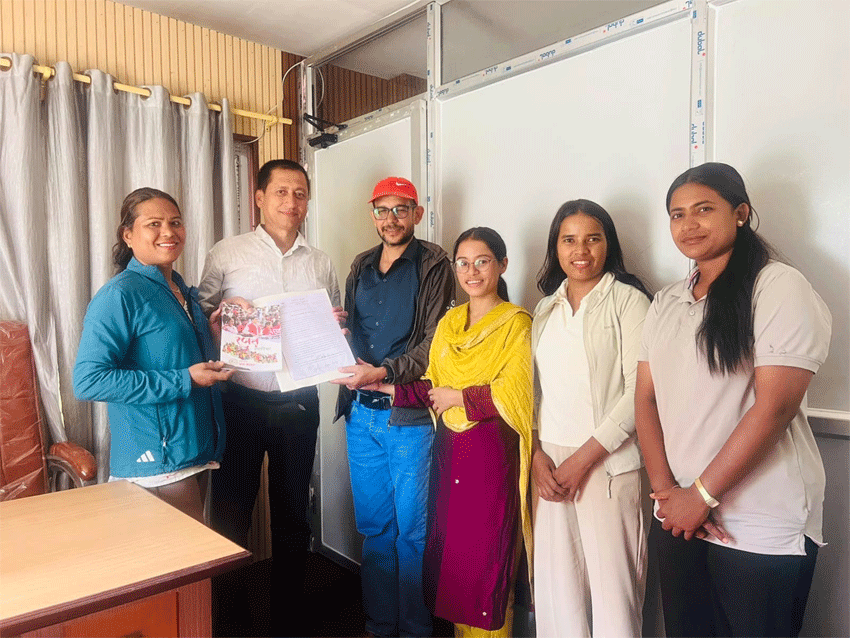 सामाजिक विकास समितिके सभापति पाठकहे नागरिक सवाल समेटल ध्यानाकर्षण पत्र बुझागिल